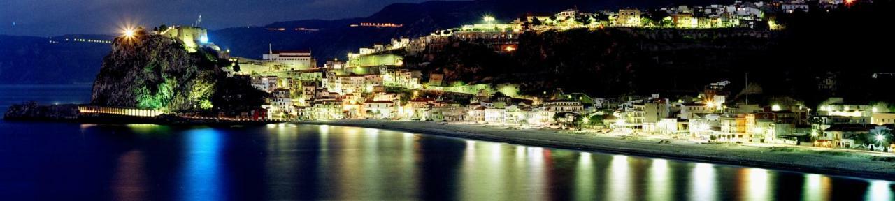 Il Ritratto Casa Vacanza Scilla Exterior photo