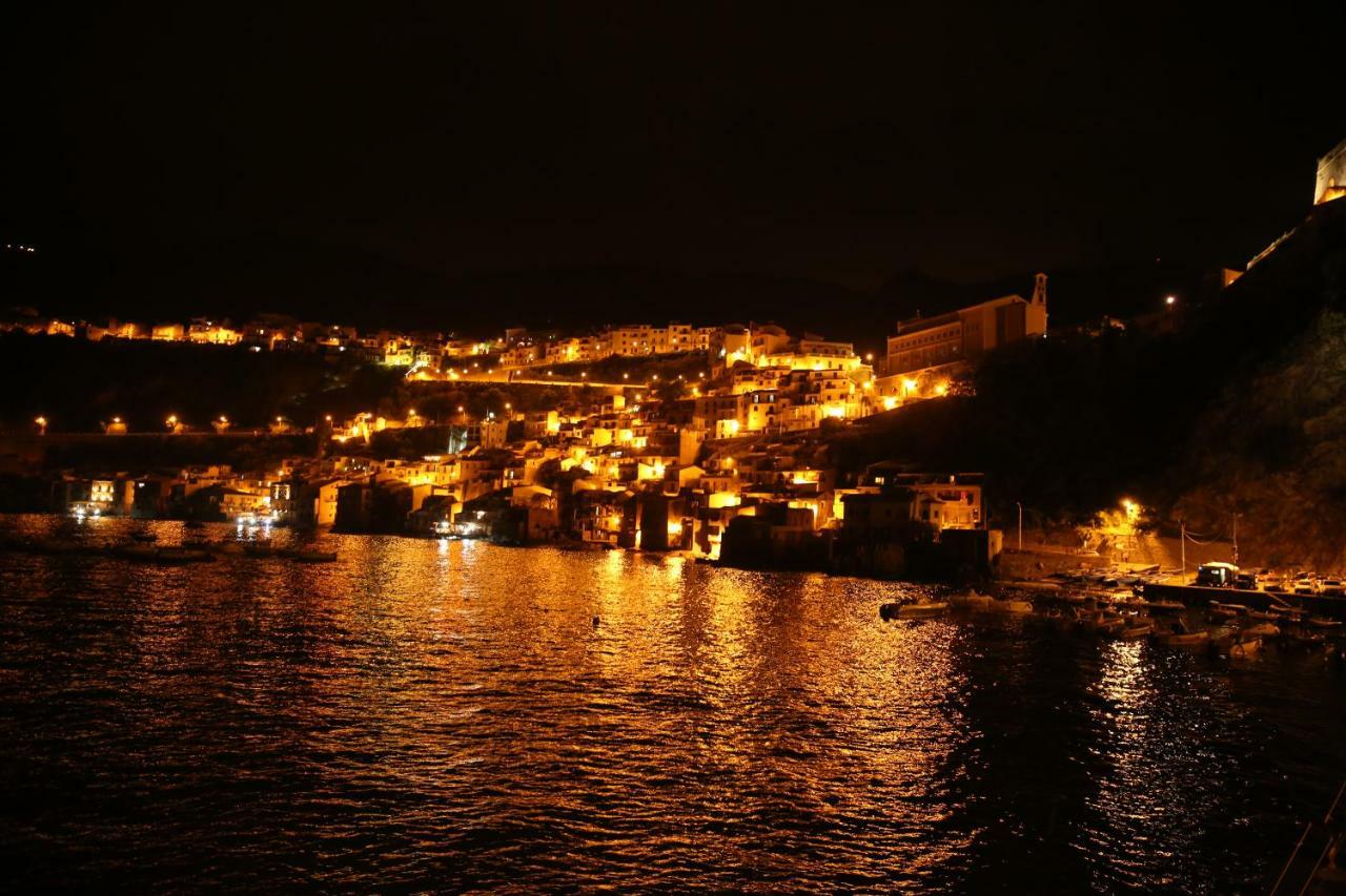 Il Ritratto Casa Vacanza Scilla Exterior photo