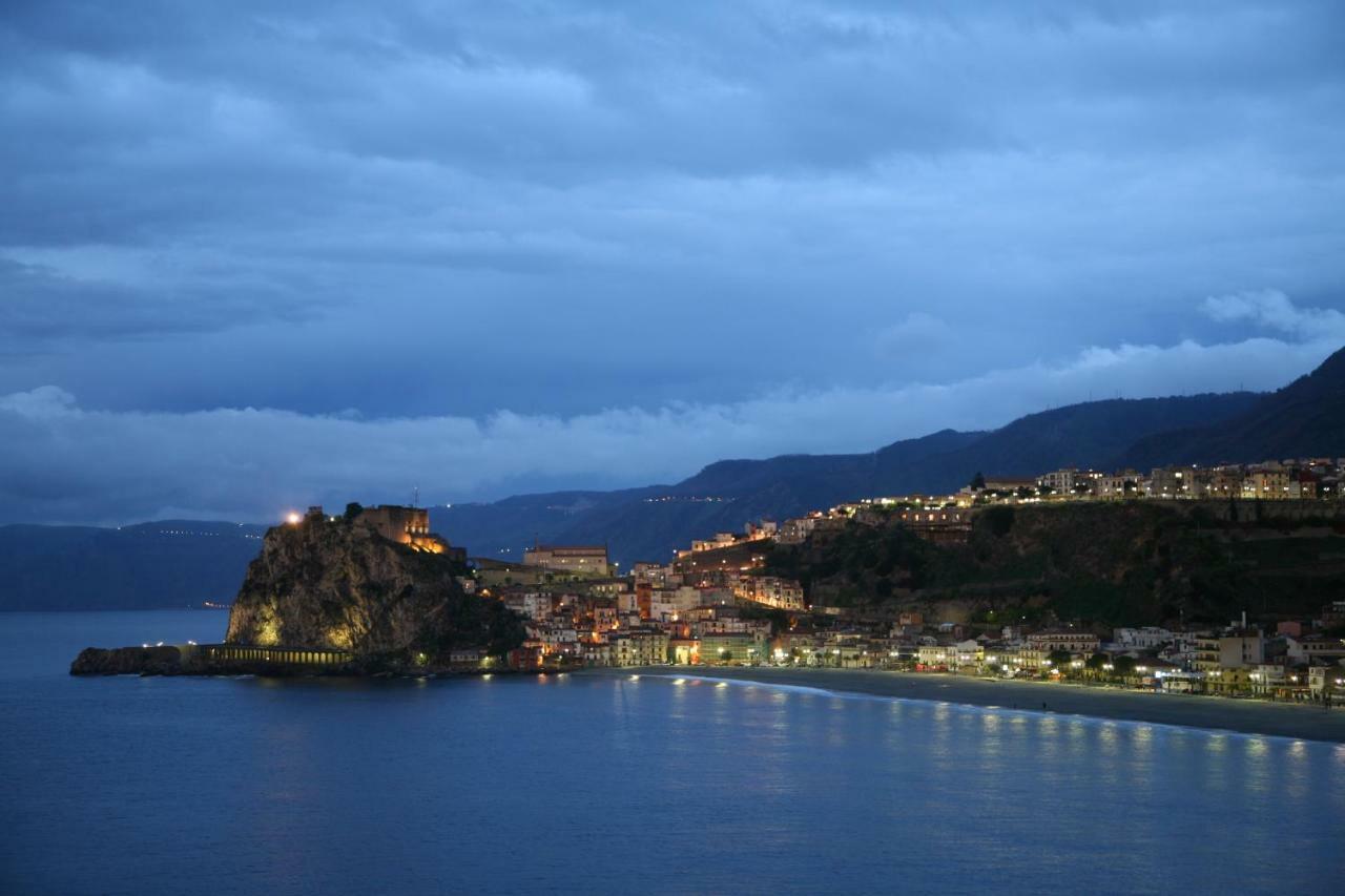 Il Ritratto Casa Vacanza Scilla Exterior photo